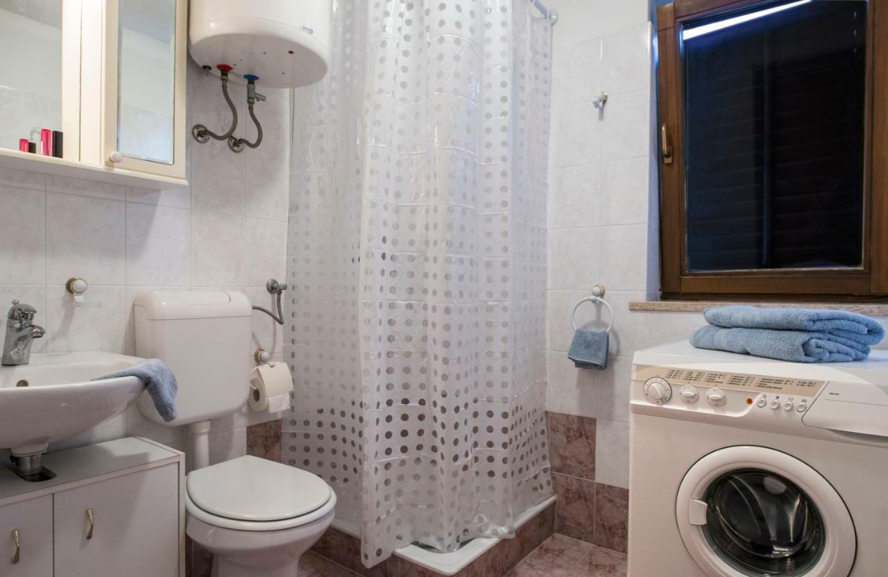 Lily Apartment Rabac Kültér fotó